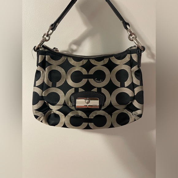Coach Kristen Op Art Black and Cream Patterned Shoulder Bag - Picture 1 of 7